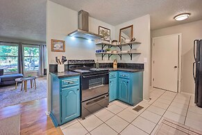 Dog-friendly Bella Vista Home w/ Grill + Deck