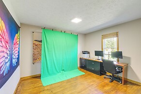 Richmond Area Home w/ Game Room & Patio!