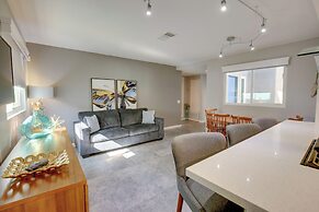 Theater Room & Pool Deck: Retreat in Palm Desert!