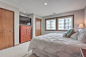 1 Mi to Shops & Dining: Idyllic Lakeside Getaway!