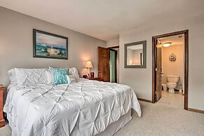 1 Mi to Shops & Dining: Idyllic Lakeside Getaway!