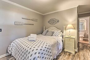 1 Mi to Old Town Bluffton: Home w/ Screened Porch