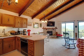 Mountaintop Condo w/ Great Mt Washington View