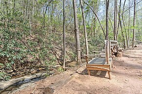 Enchanting Tryon Home w/ Hot Tub ~ 14 Mi to Tiec!