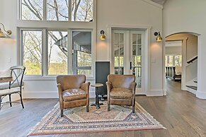 Enchanting Tryon Home w/ Hot Tub ~ 14 Mi to Tiec!