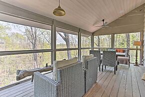 Enchanting Tryon Home w/ Hot Tub ~ 14 Mi to Tiec!
