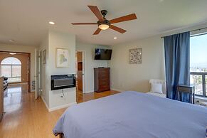 Vallejo Home w/ Spacious Deck, Hot Tub & Views
