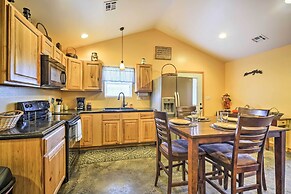 The Bunkhouse at Rolling Meadows Ranch w/ Grill!