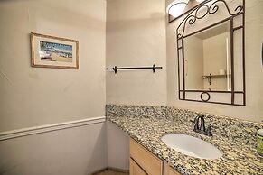 Beautiful Wine Country Home w/ Hot Tub & Lake View