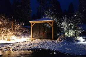 Near Hiking: Home w/ Deck in Twain Harte!