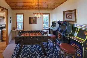 Near Hiking: Home w/ Deck in Twain Harte!