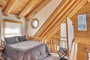 Cottonwood Cabin w/ Private On-site Fly Fishing!