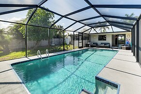 Canal-front Vacation Rental w/ Gulf Access!