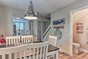 Walk to Beach: Villa w/ Balcony in Hilton Head!