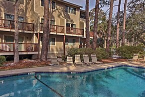 Walk to Beach: Villa w/ Balcony in Hilton Head!