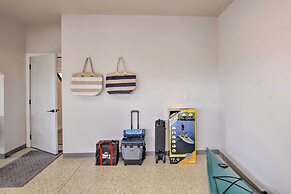 Riverfront Sheboygan Townhome w/ Grill!