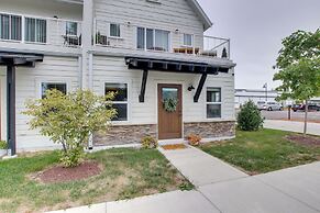 Riverfront Sheboygan Townhome w/ Grill!