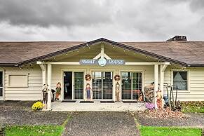 Cozy Alpine Lake Cabin w/ Pool & Lake Access!