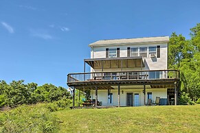 Lovely Finger Lakes Retreat w/ Deck & Lake Views!