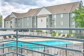 Unique Smokies Ski Shack w/ Mountain-top View