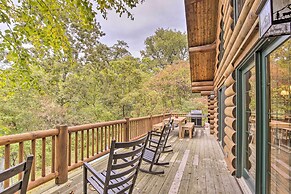 Splendid Family Cabin w/ Hot Tub & Grill!