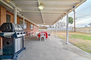 Quiet Family Home w/ Patio ~ 4 Mi to Utep, Airport