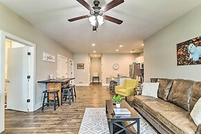 Bowling Green Apartment in the Heart of Town!