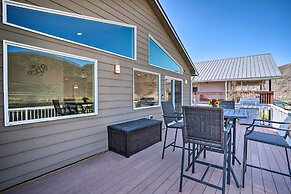 Coulee City Home w/ Mtn Views - Steps to Blue Lake