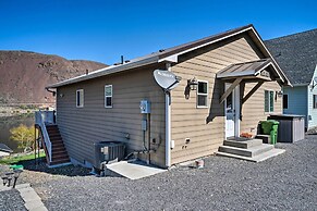 Coulee City Home w/ Mtn Views - Steps to Blue Lake
