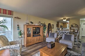 Condo w/ Balcony in Fairfield Bay: Near Marina