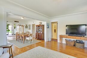 Beautiful South Oceanside Bungalow: 1 Mi to Beach!