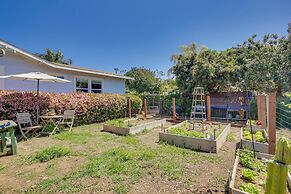 Beautiful South Oceanside Bungalow: 1 Mi to Beach!