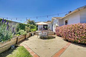 Beautiful South Oceanside Bungalow: 1 Mi to Beach!