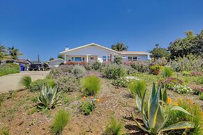 Beautiful South Oceanside Bungalow: 1 Mi to Beach!