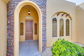 Unique Las Cruces Home w/ Patio + Gas Grill!