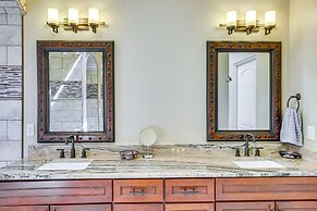 Unique Las Cruces Home w/ Patio + Gas Grill!