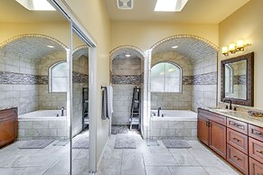 Unique Las Cruces Home w/ Patio + Gas Grill!