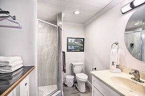 Updated Williamstown Apartment With Kitchen!
