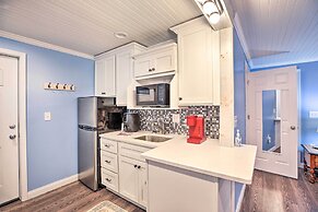 Updated Williamstown Apartment With Kitchen!