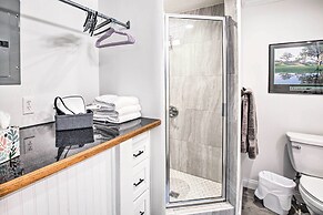 Updated Williamstown Apartment With Kitchen!