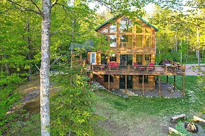 Scenic Hayward Lake View Retreat w/ Fire Pit