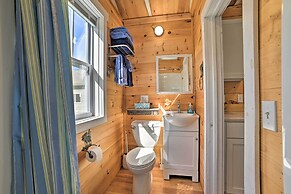 Cozy Cedarville Cottage - Walk to Lake Huron!