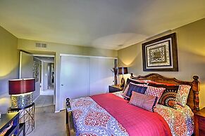 Palm Desert Townhome w/ Mountain Views & Patio