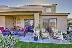 Palm Desert Townhome w/ Mountain Views & Patio