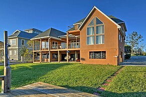 Gorgeous Ocean Springs Waterfront Home w/ Dock!
