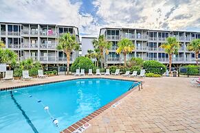 Myrtle Beach Getaway w/ Pool - Walk to Beach!