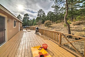 'hilltop Hideout' w/ Peaceful Mountain Views