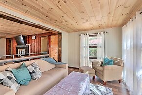 Cozy Getaway < 1 Mi to Cowans Gap State Park!