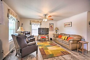 Peaceful Portales Escape w/ Patio & Grill!