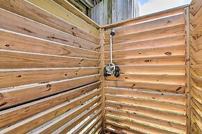 Pet-friendly Surfside Beach Gem - Walk to Beach